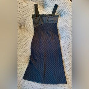 Nina Ricci body-con cocktail dress